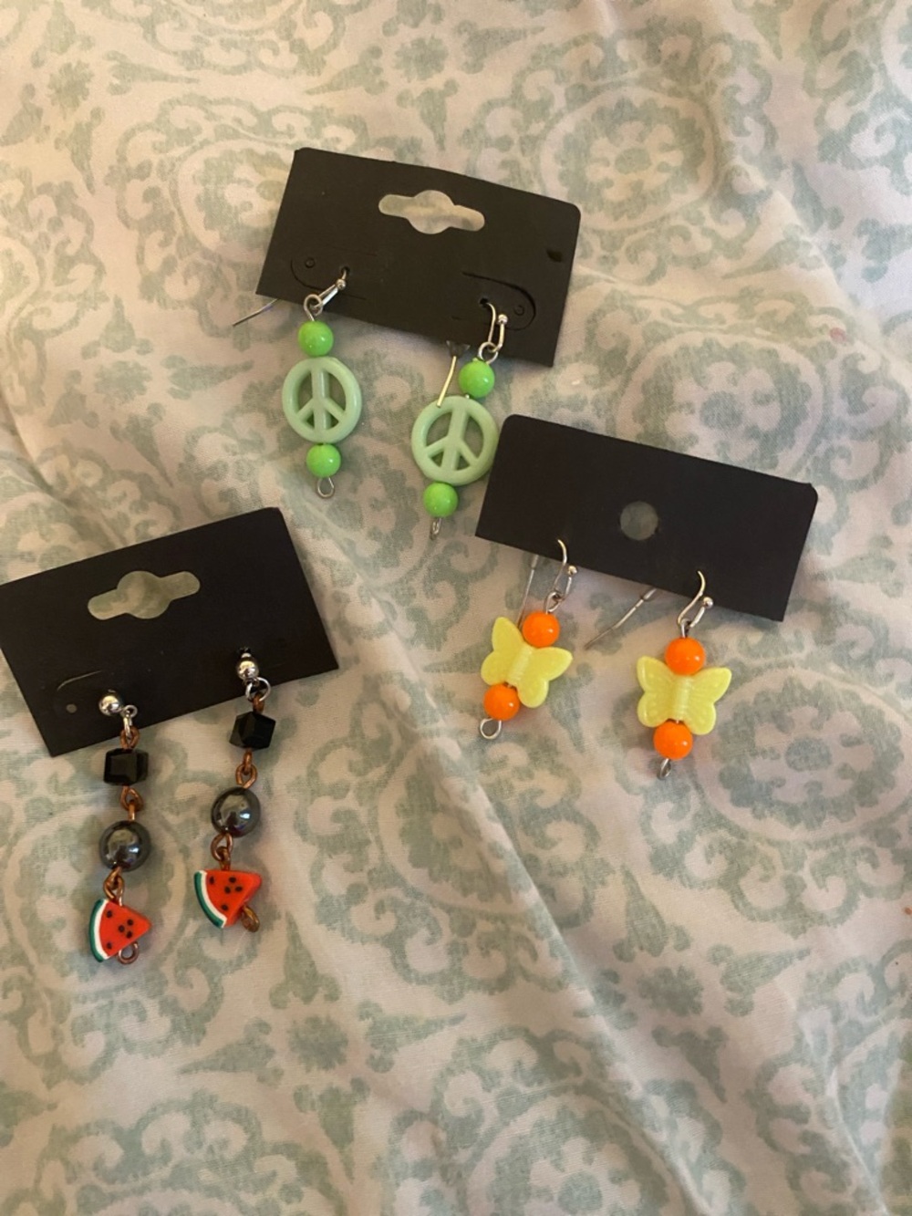 Kids Neon Green Peace Sign Earrings - Unbranded